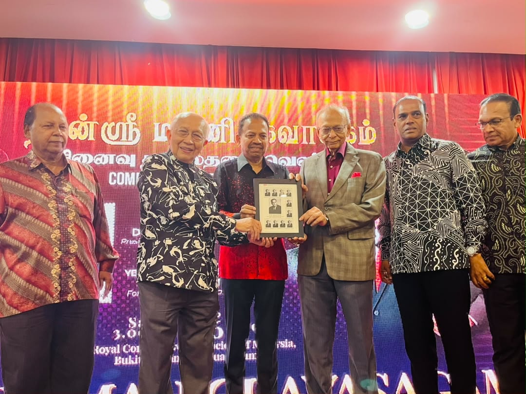 மஇகா வரலாற்றில் தனித்துவமான இடம் பெற்ற டான் ஸ்ரீ வெ. மாணிக்கவாசகம்