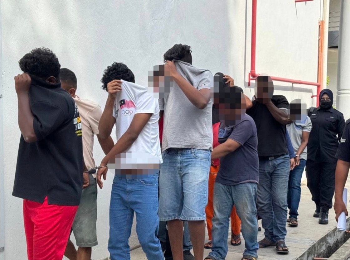 நிபோங் திபால் கழிவுநீர் தொட்டியில் ஆண் சடலம்: 5 மியன்மார் நாட்டவர்கள் கைது