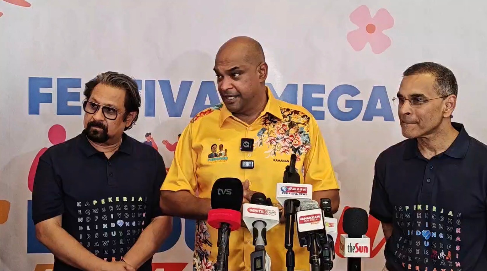 நஜிப்புக்கு வீட்டுக் காவல்: மாமன்னரின் முடிவை மதிக்கிறோம் – ரமணன்