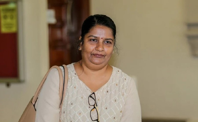 காணாமல் போன மகளை மீட்கும் போராட்டம்: இந்திரா காந்தி கூட்டரசு நீதிமன்றம் செல்கிறார்