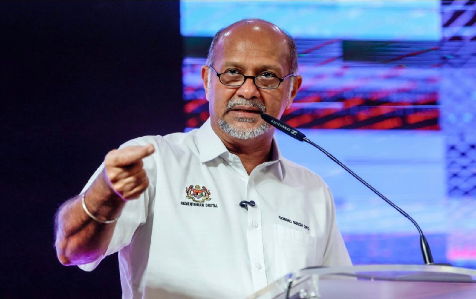 தேர்தல்களில் செயற்கை நுண்ணறிவு தவறாகப் பயன்படுத்தப்படுவதைத் தடுக்கக் குழு அமைக்க அரசு தயார்